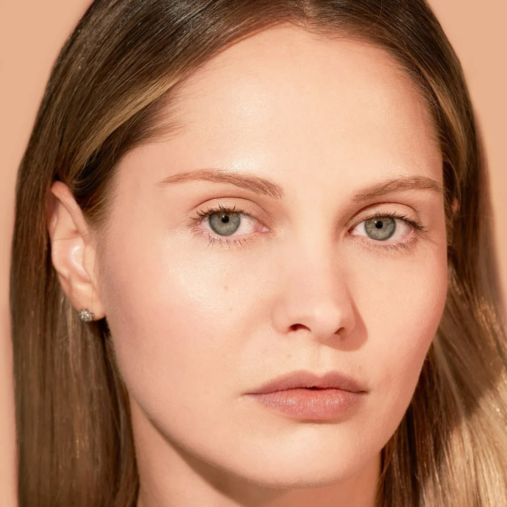 JWB Tinted Moisturizer Meets CC Cream 02-Skin2
